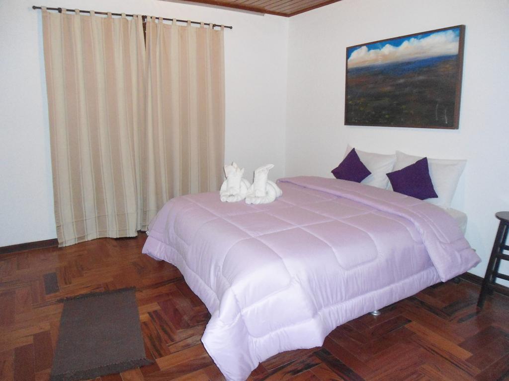 Recanto Brumas Bed & Breakfast Campos do Jordao Exterior photo