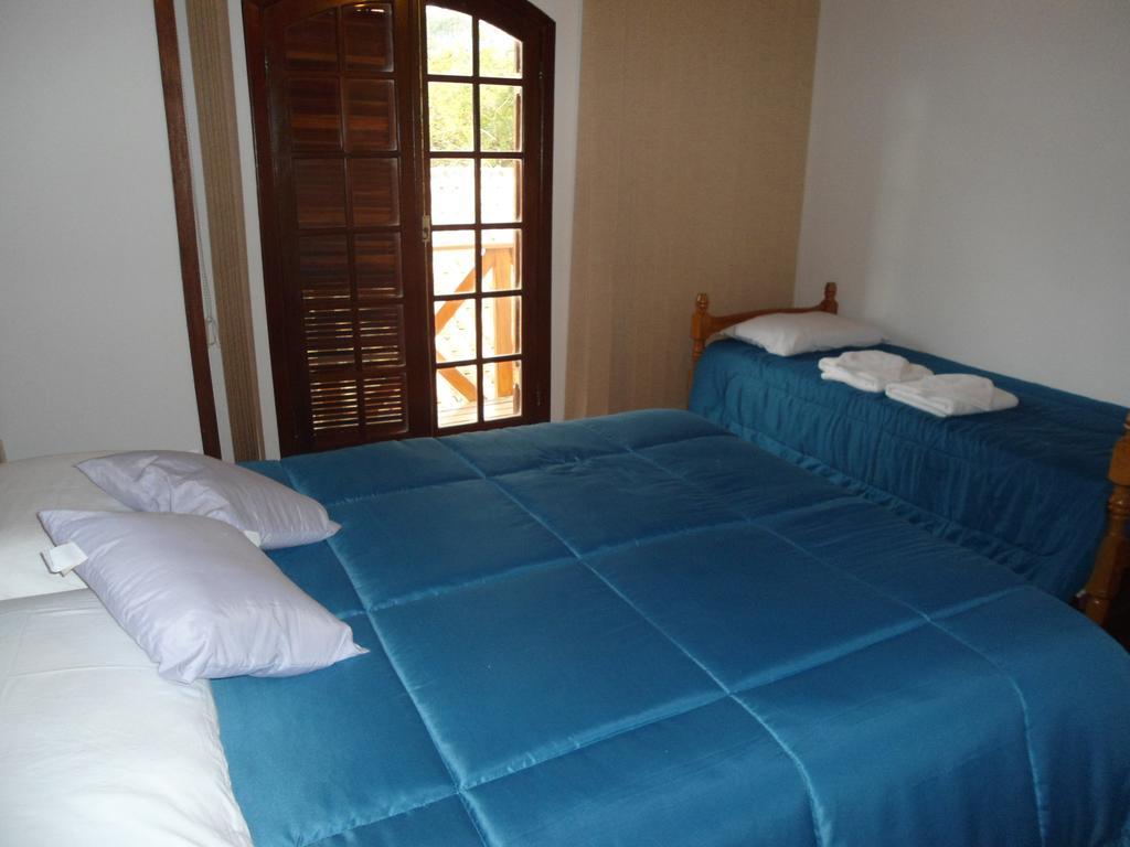 Recanto Brumas Bed & Breakfast Campos do Jordao Exterior photo