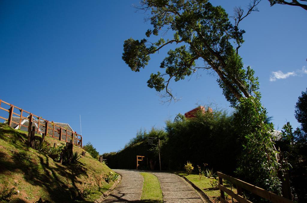 Recanto Brumas Bed & Breakfast Campos do Jordao Exterior photo